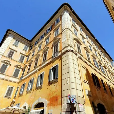 Pantheon Family Junior Appartement