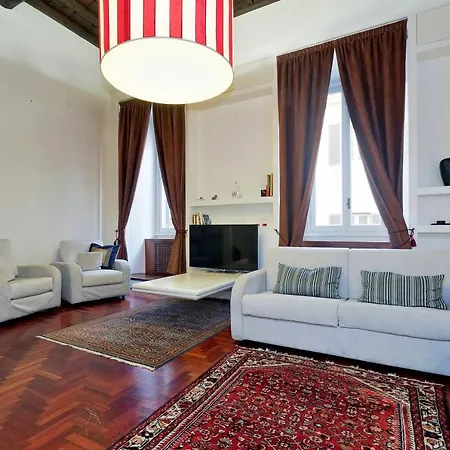 Pantheon Family Junior Apartment *