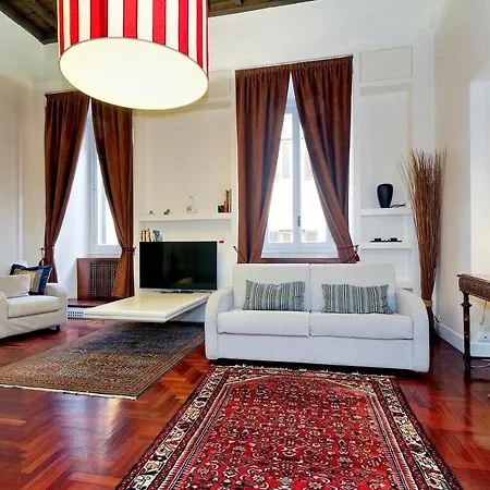 Pantheon Family Junior Apartment *