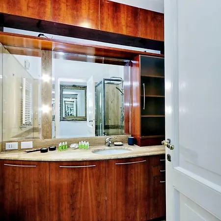 Pantheon Family Junior Apartment Rome