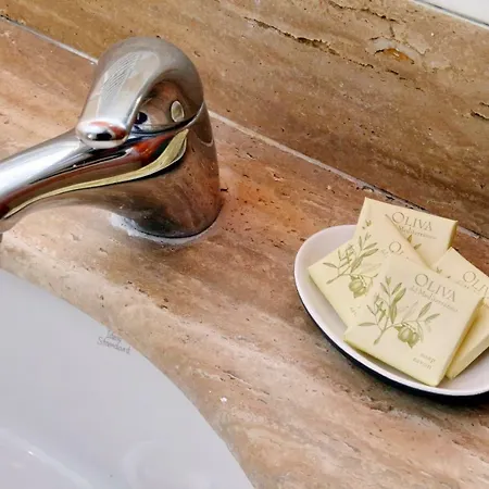 Pantheon Family Junior Roma